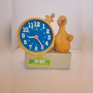 Vintage 1977 Sesame Street BIG BIRD ALARM CLOCK  Does Not talk, clock works